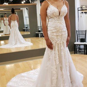 Martina Liana wedding dress